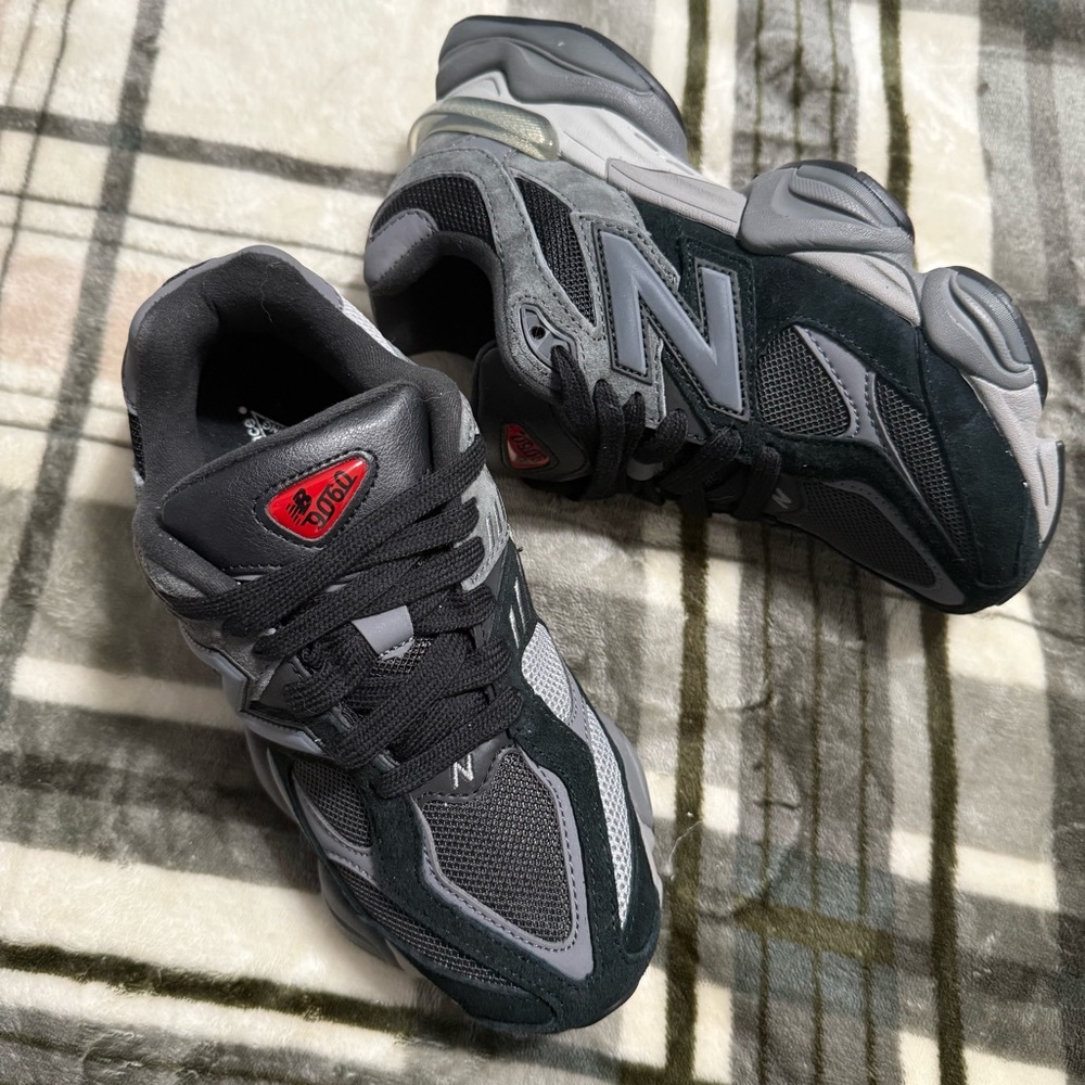 New Balance 9060 Castle Rock Shoes